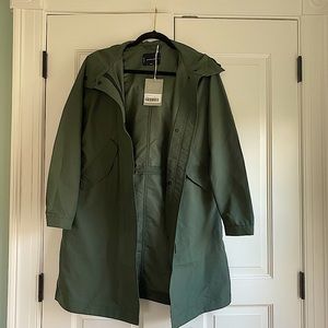EVERLANE - The ReNew Anorak - Dark Green XS